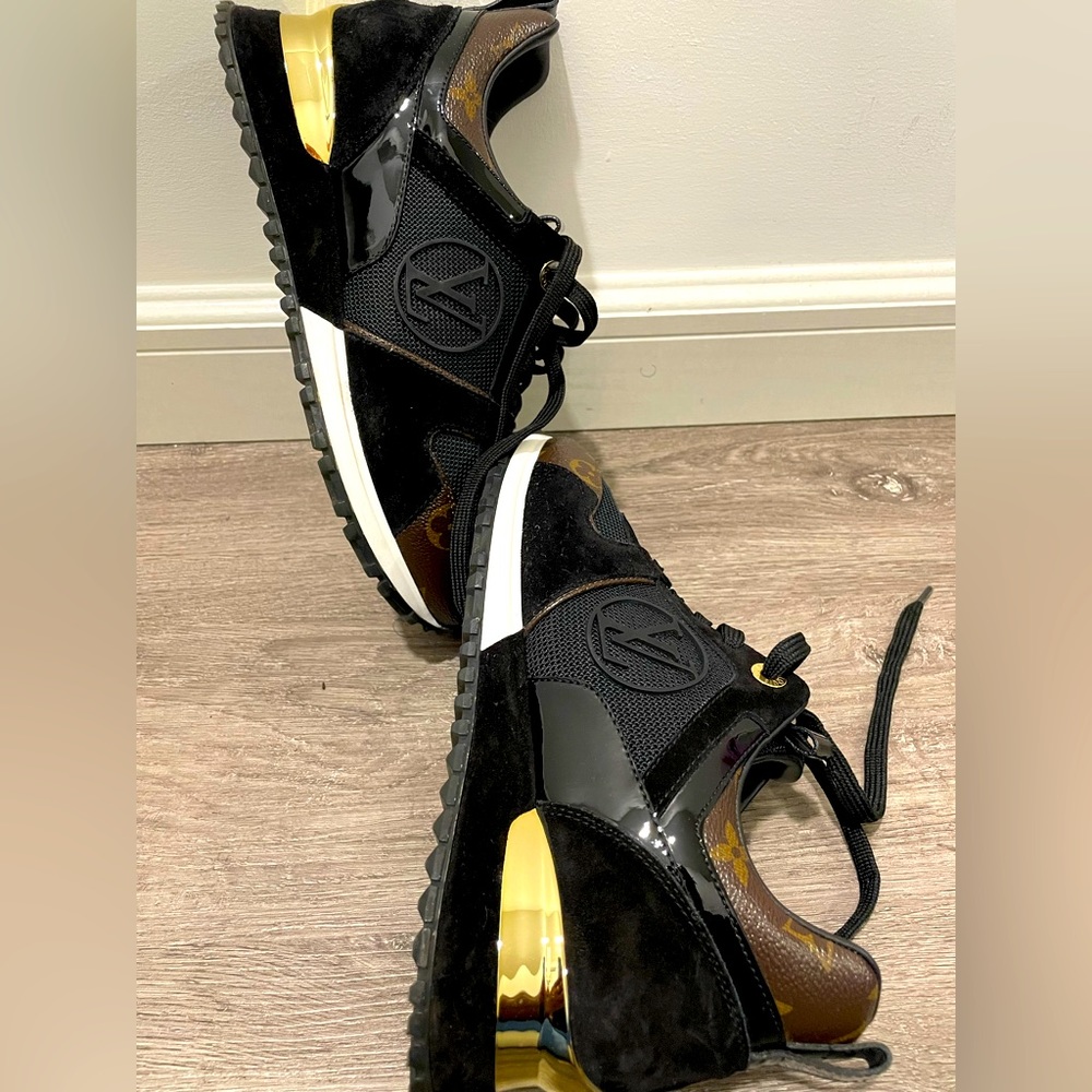 Louis Vuitton Sneakers